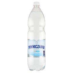 Naturalna woda mineralna niskonasycona CO₂ 1,5 l