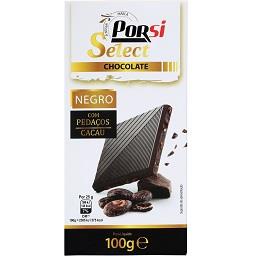 Tablete de chocolate negro com pedaços